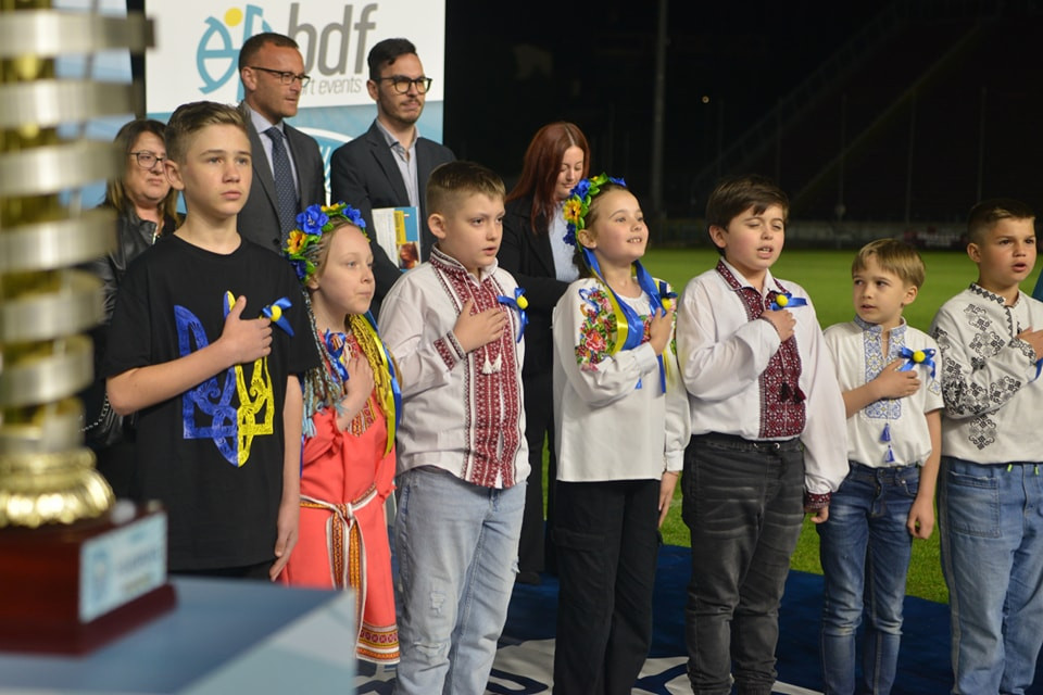 Футбол об'єднує. В Італії підтримали Україну на міжнародному дитячому турнірі