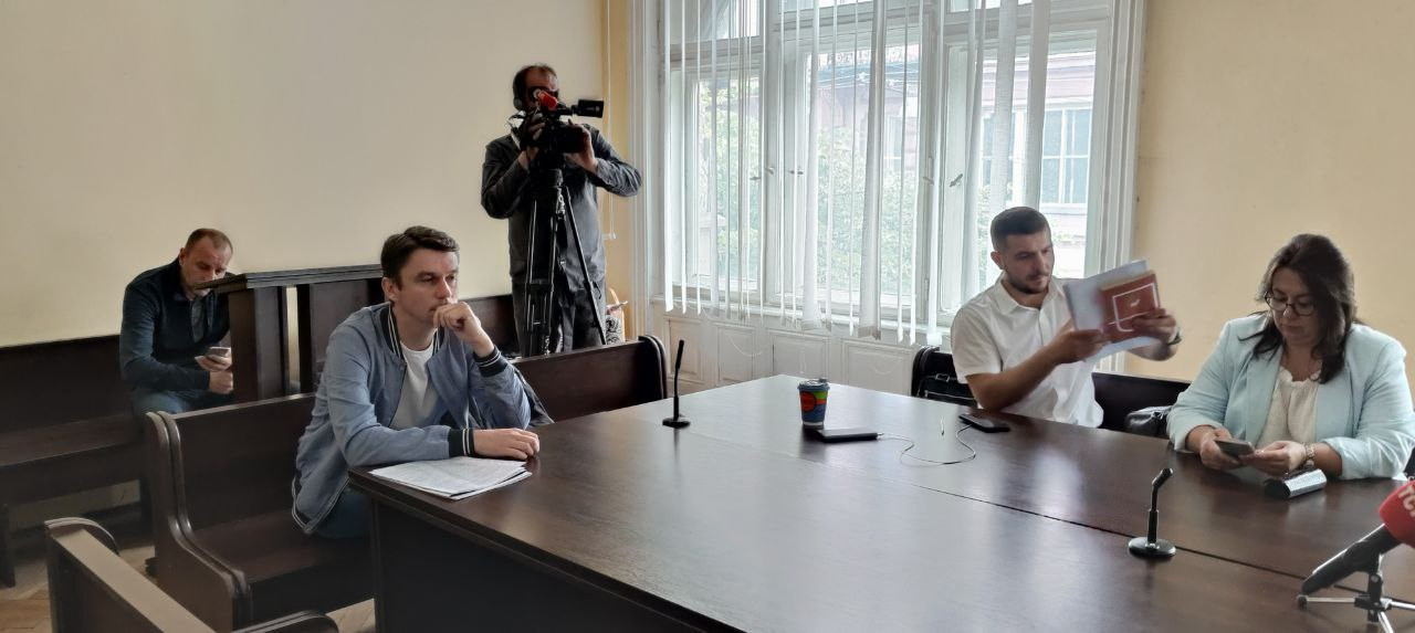 Юрій Запісоцький у суді без адвоката