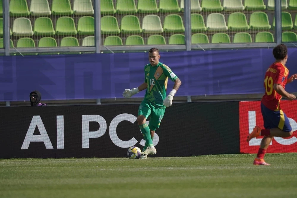 Крапивцов травмувався