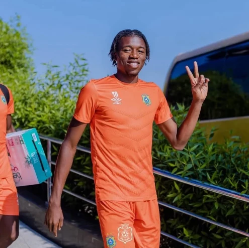 Калонжи пройшов медогляд в Динамо