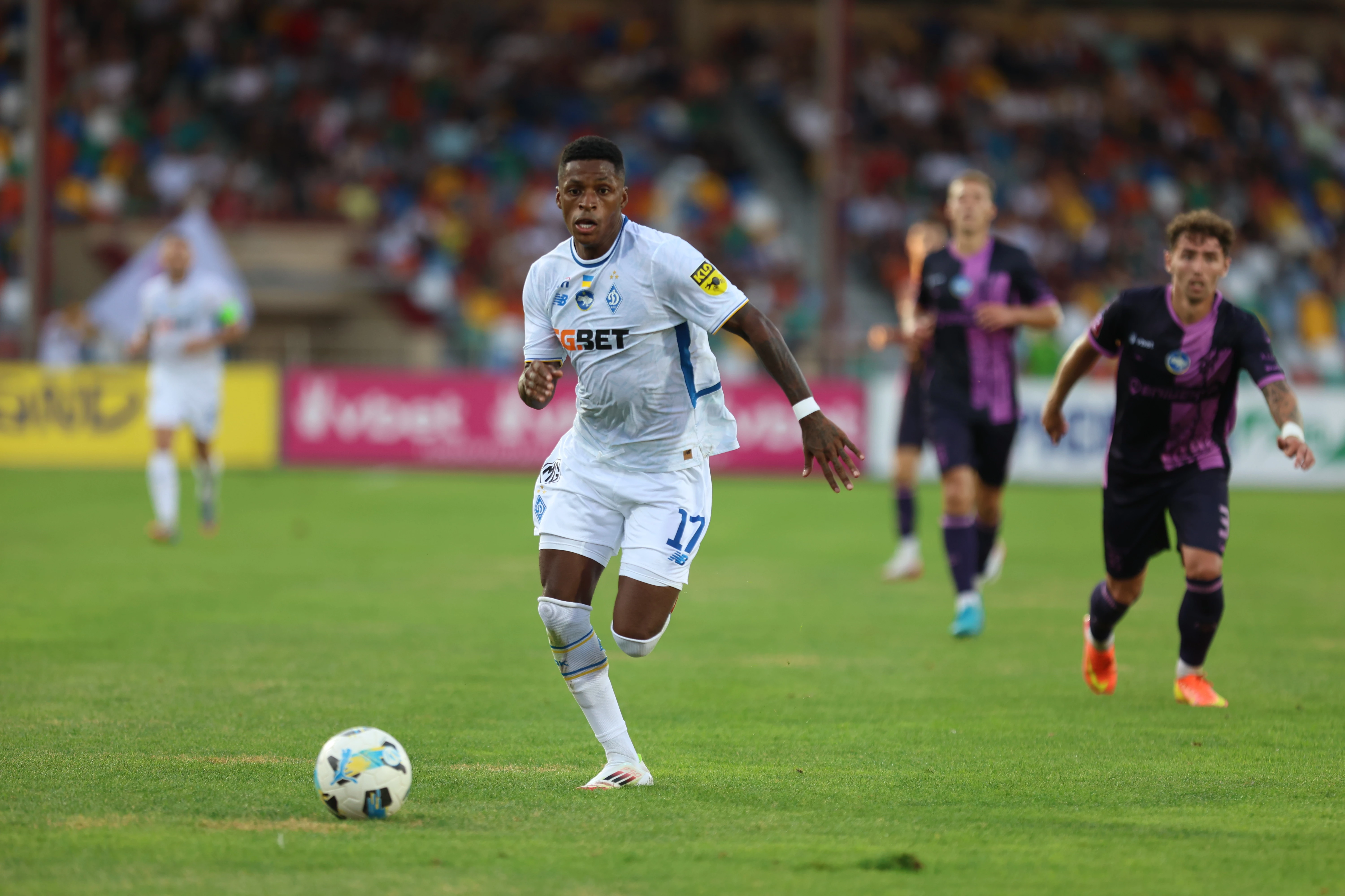 Анхель Торрес