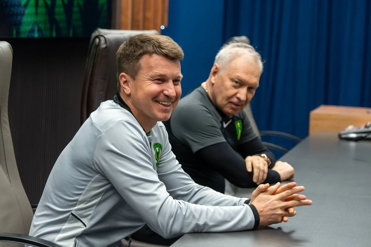 Металіст 1925 хоче Чоботенка