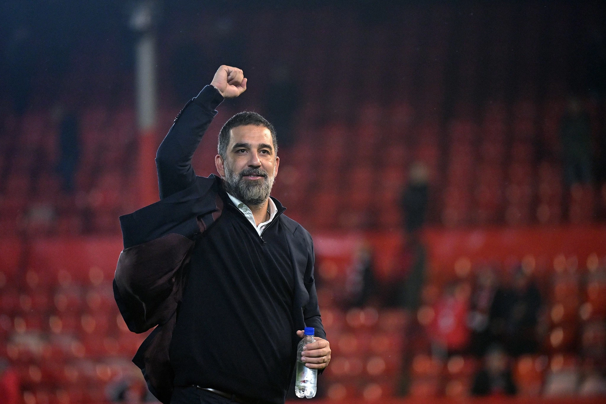 Шахтар підписав новий контракт з Енріке