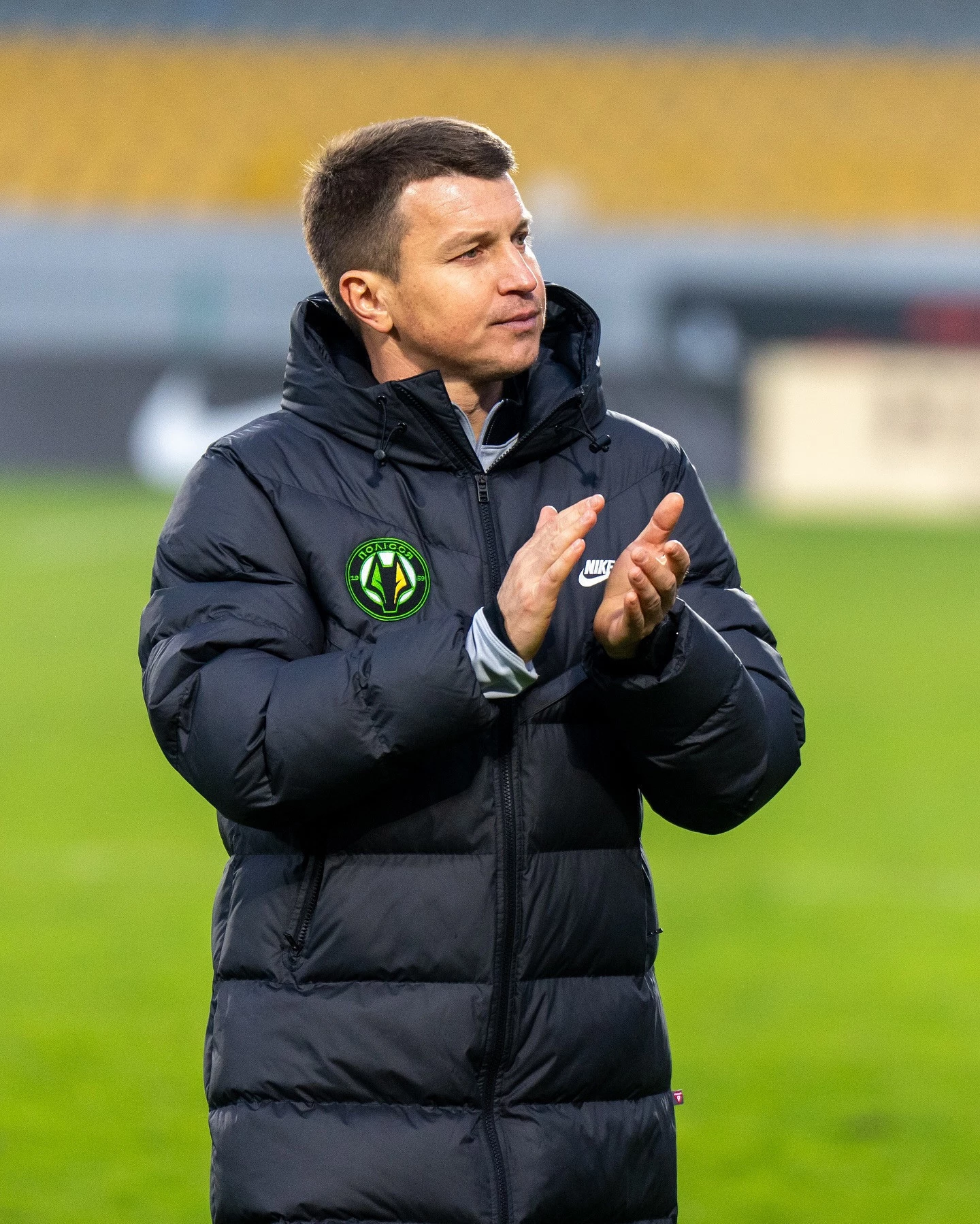 Поілсся купує Федора