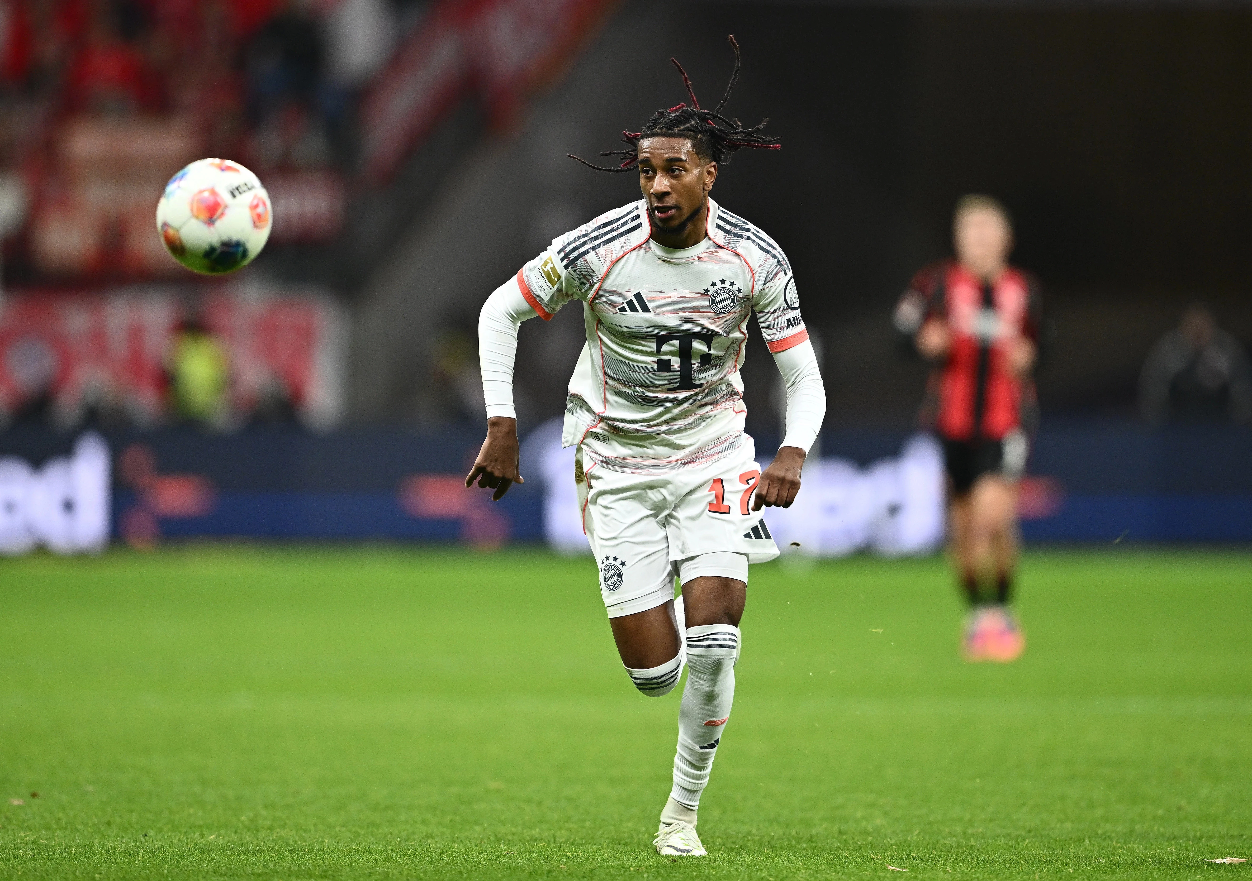 Мбаппе просить Реал підписати Олісе