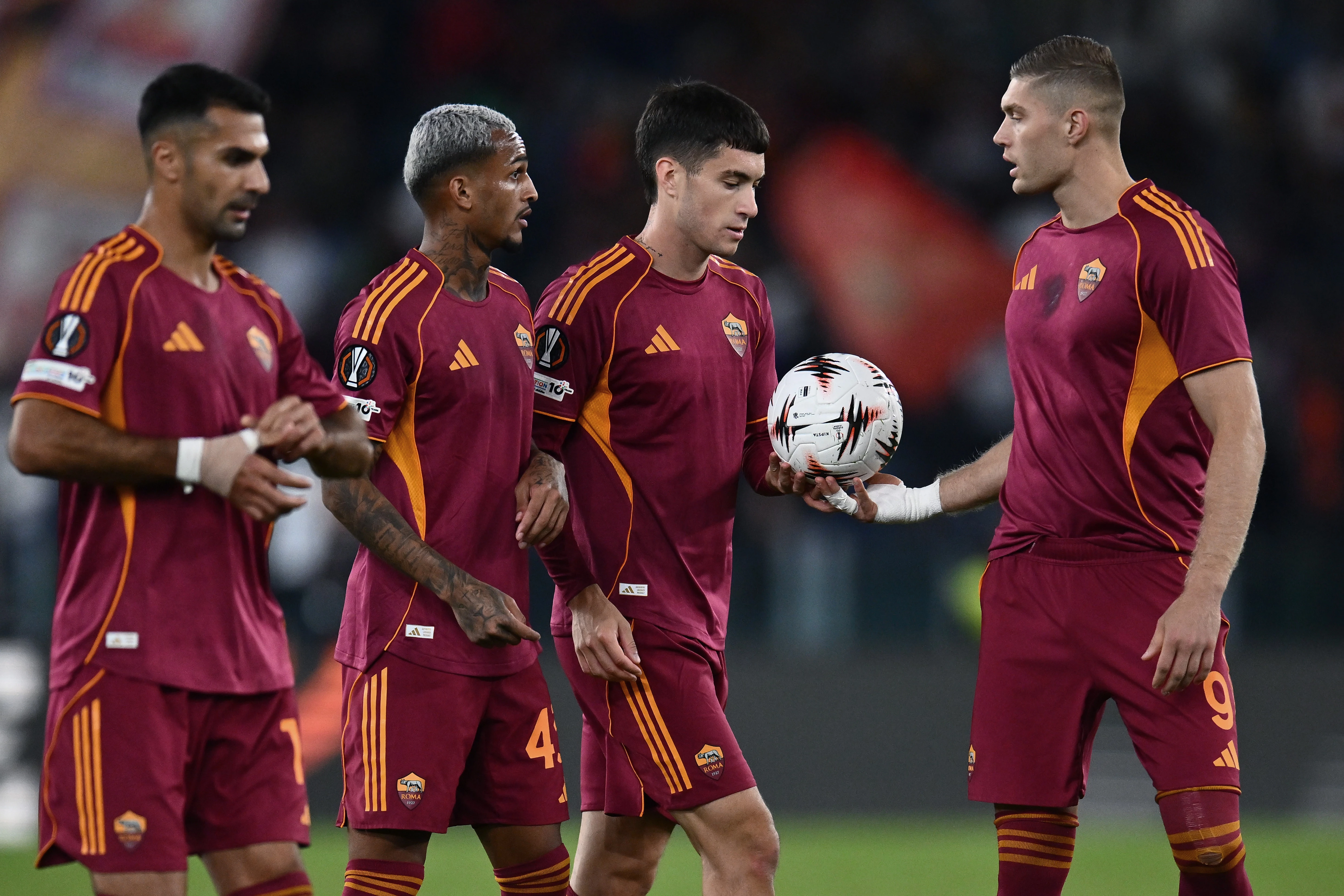 Манчестер Сіті хоче зірку Роми