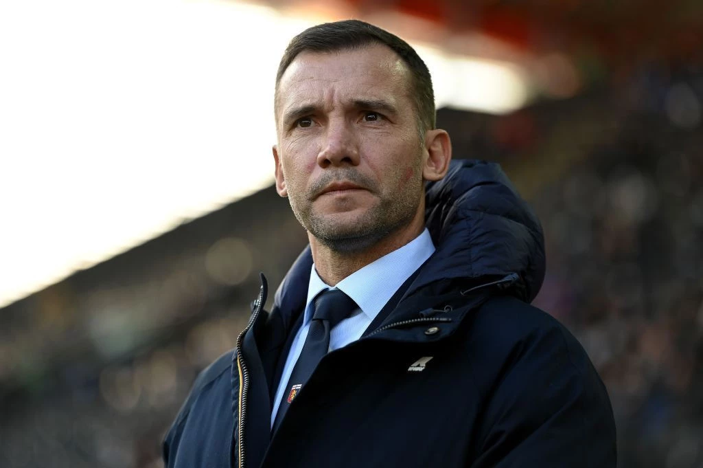 Ігнатков отримує український паспорт