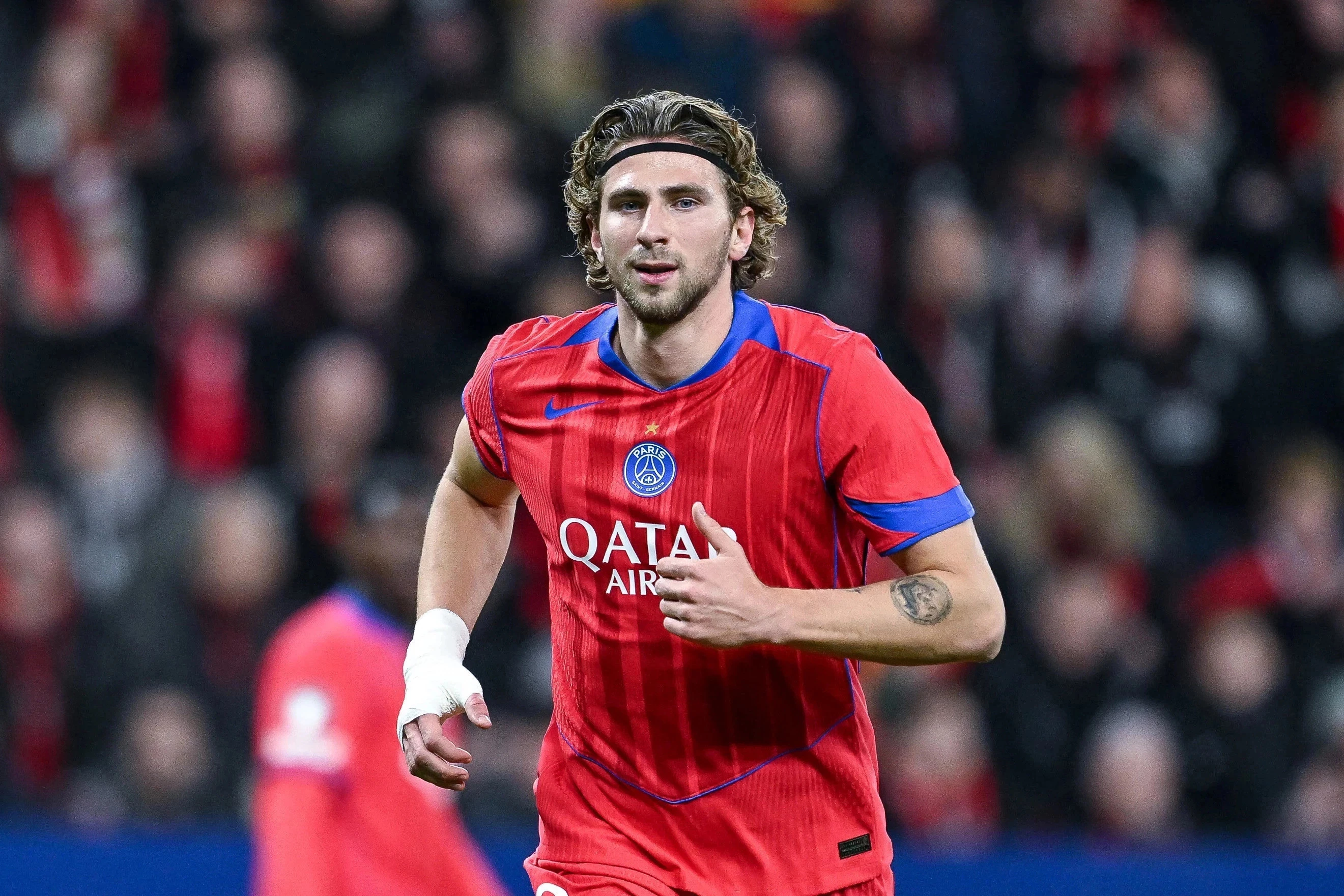 У Франції сказали, чи залишиться Забарний