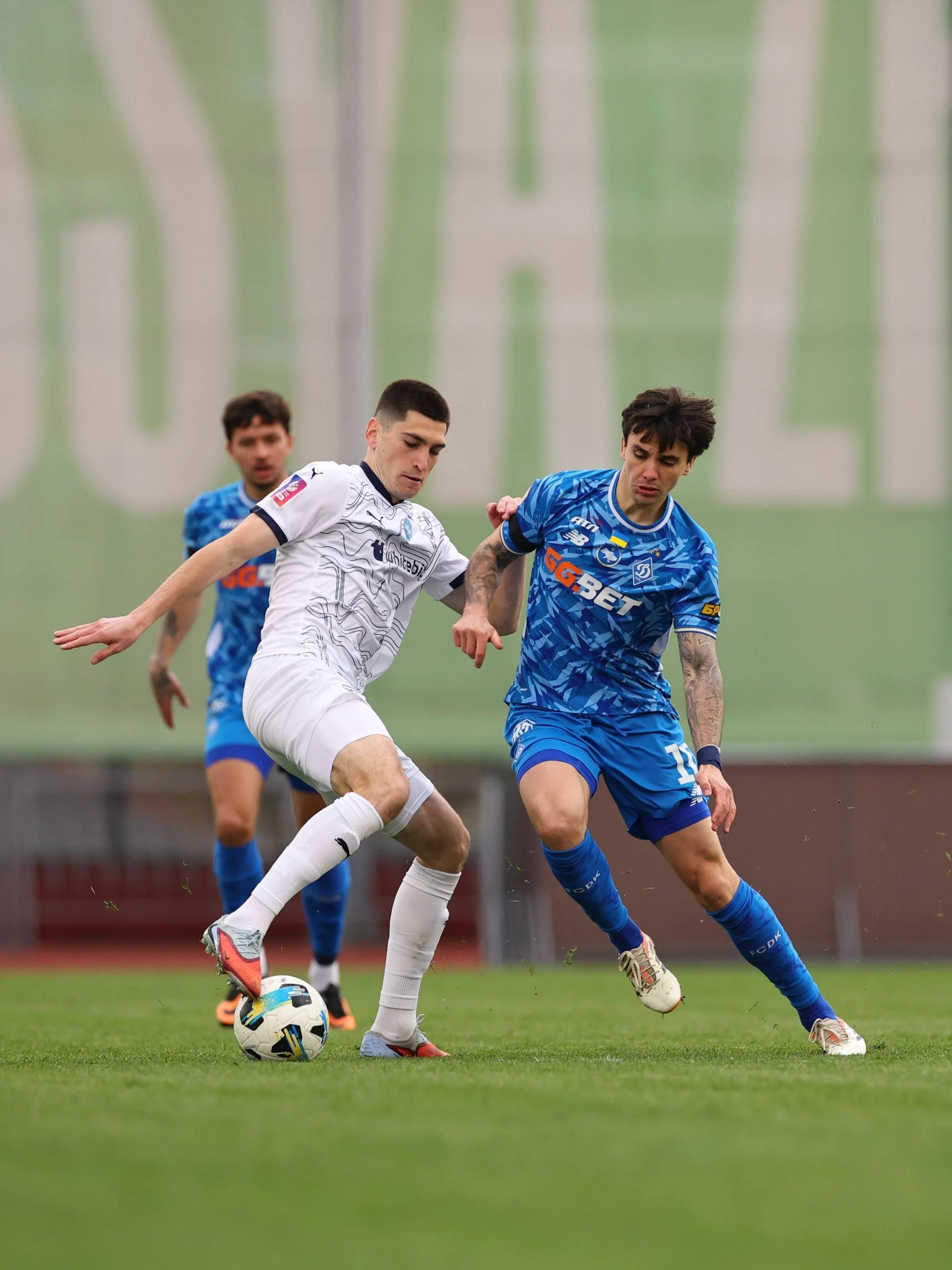 Динамо зіграло з Металістом 1925