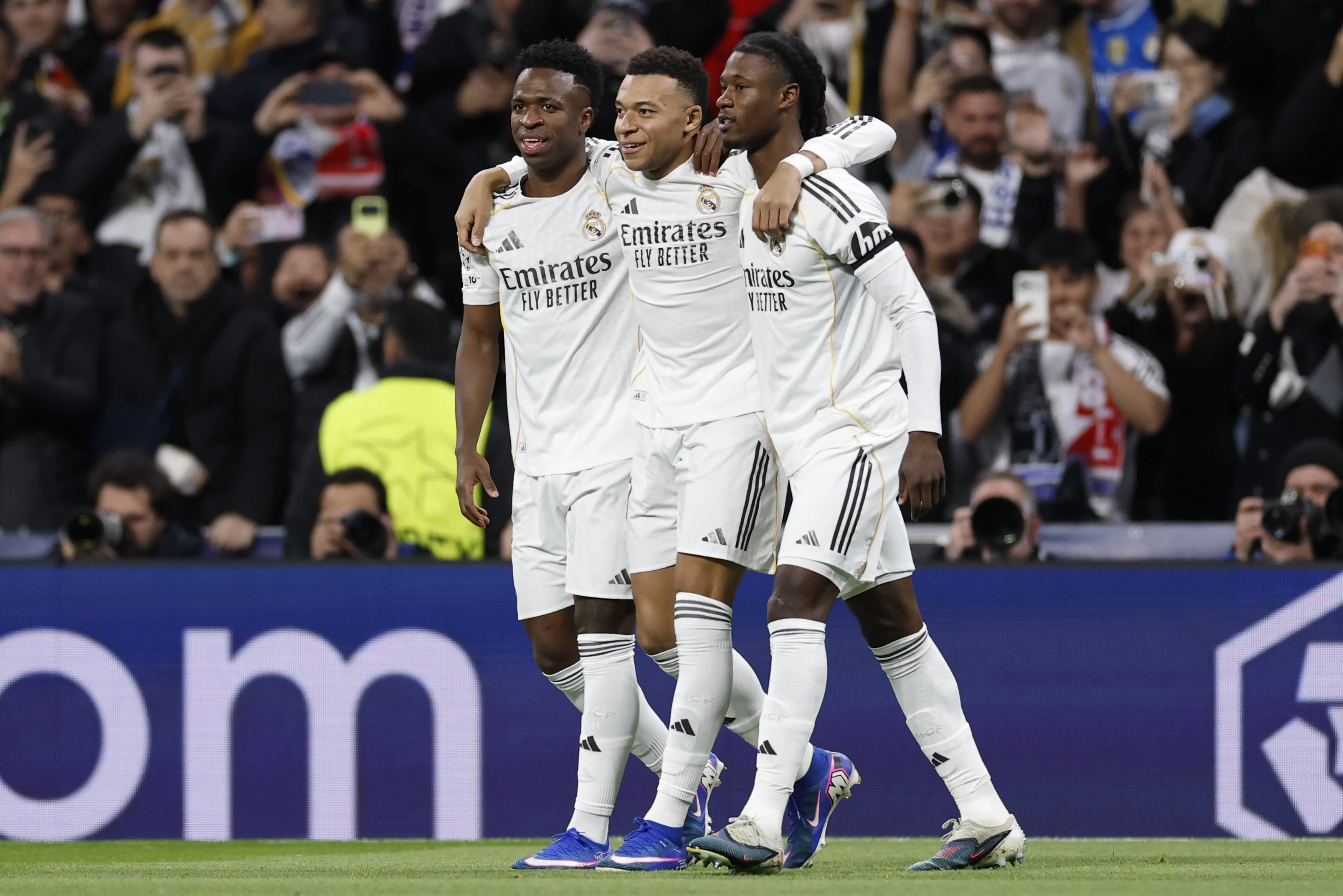 Реал вирішив продати Камавінга