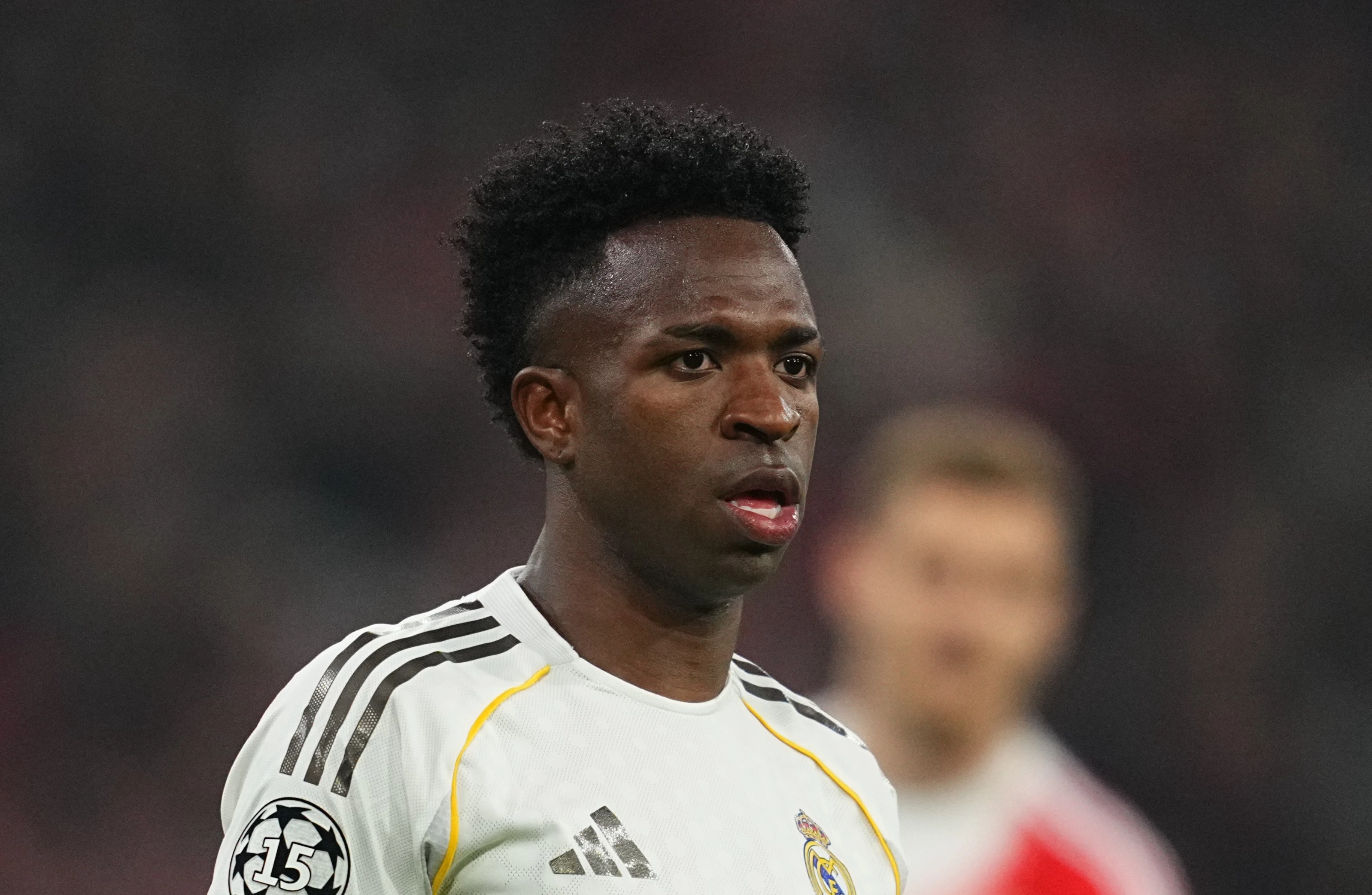 Вінісіус продовжує угоду з Реалом