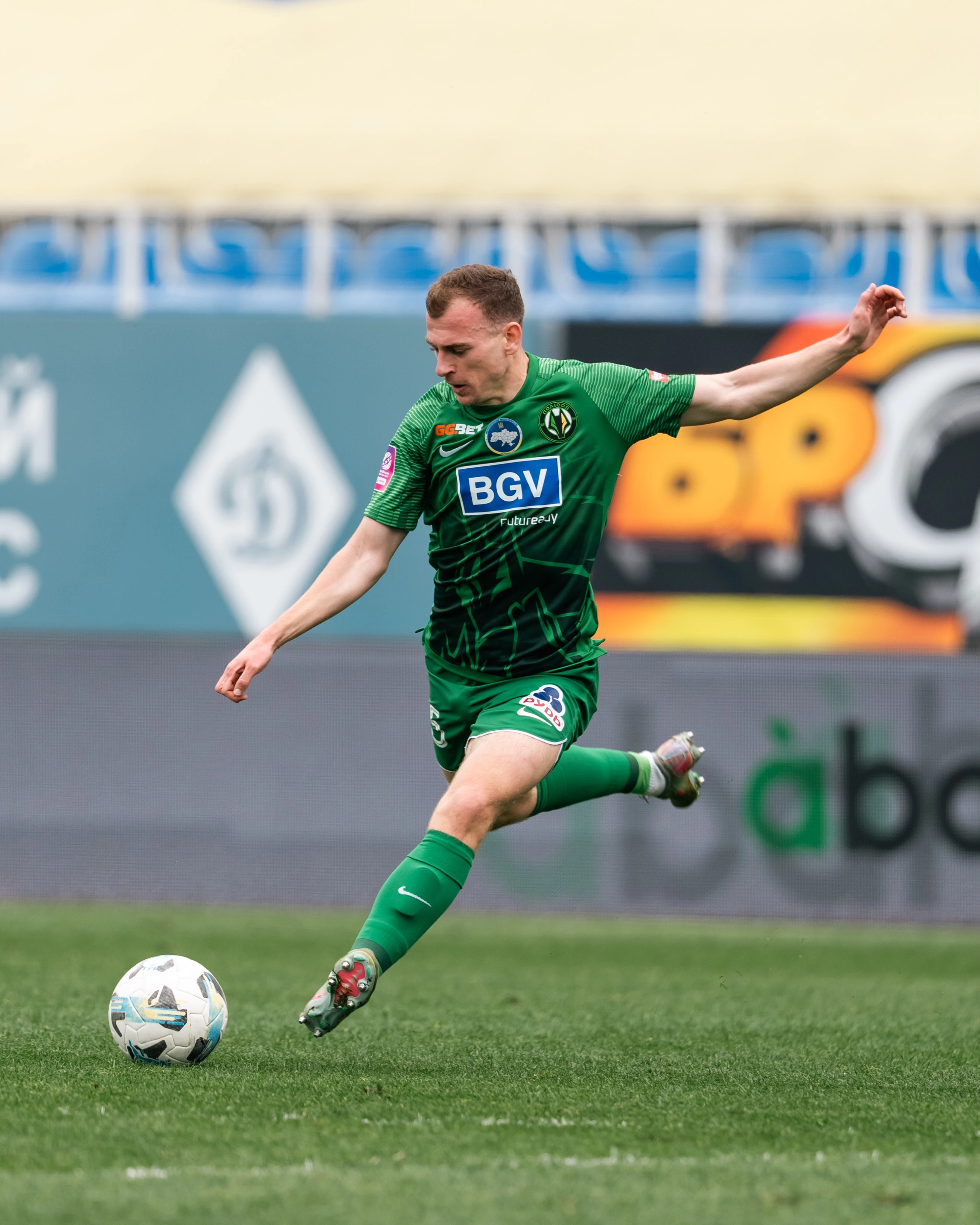Полісся купує Брагару